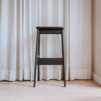 Barhocker 'Angle Standard Bar Stool 75', verschiedene Farben