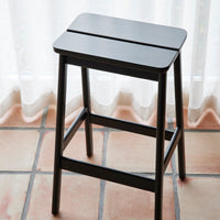 Barhocker 'Angle Standard Bar Stool 75', verschiedene Farben