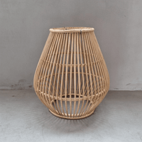 Handgewebter Seegras-Leuchtenschirm Gles von Cane Cult aus Sri Lanka – natürlicher, dekorativer Pendelleuchten-Look