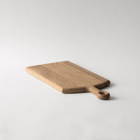 Tell Me More Schneidebrett 'Levi' klein: Geölte Eiche, 40 x 18 cm, FSC-zertifiziert – stilvolles Design für Küche und Tisch.