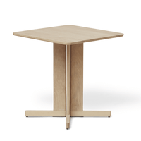 Tisch 'Quatrefoil Table 68×68', verschiedene Farben