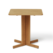 Tisch 'Quatrefoil Table 68×68', verschiedene Farben