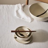 Toledo Keramikschüssel von Tell Me More mit einzigartigem handbemaltem Muster