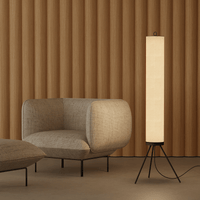 Nooi Stehleuchte cremefarben von Aromas del Campo, modernes Design mit warmem Licht, perfekt für Wohnzimmer, Leseecke oder Schlafzimmer