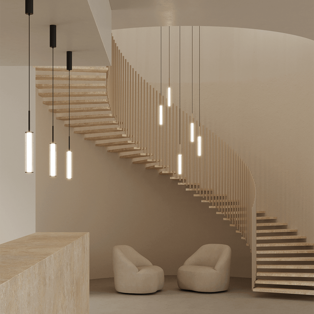 Pendelleuchte 'Ison' schwarz von Aromas del Campo – Gruppe schwarzer Pendel in verschiedenen Längen über geschwungener Sandsteintreppe, warm leuchtende Leuchtkörper, Architektur-Interiorstilshot mit zwei Sesseln