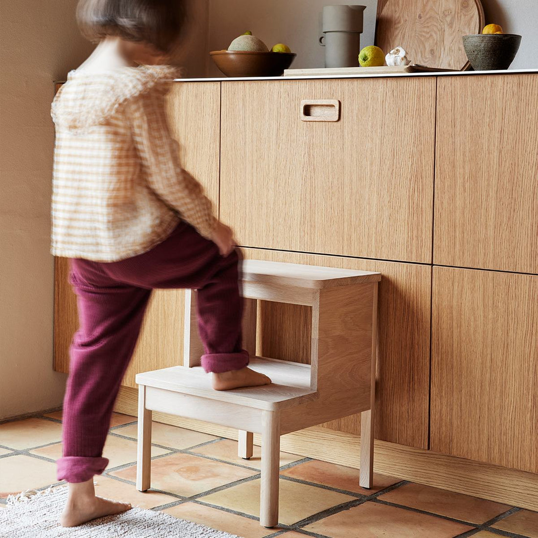 Hocker 'A Line Stepstool', verschiedene Farben