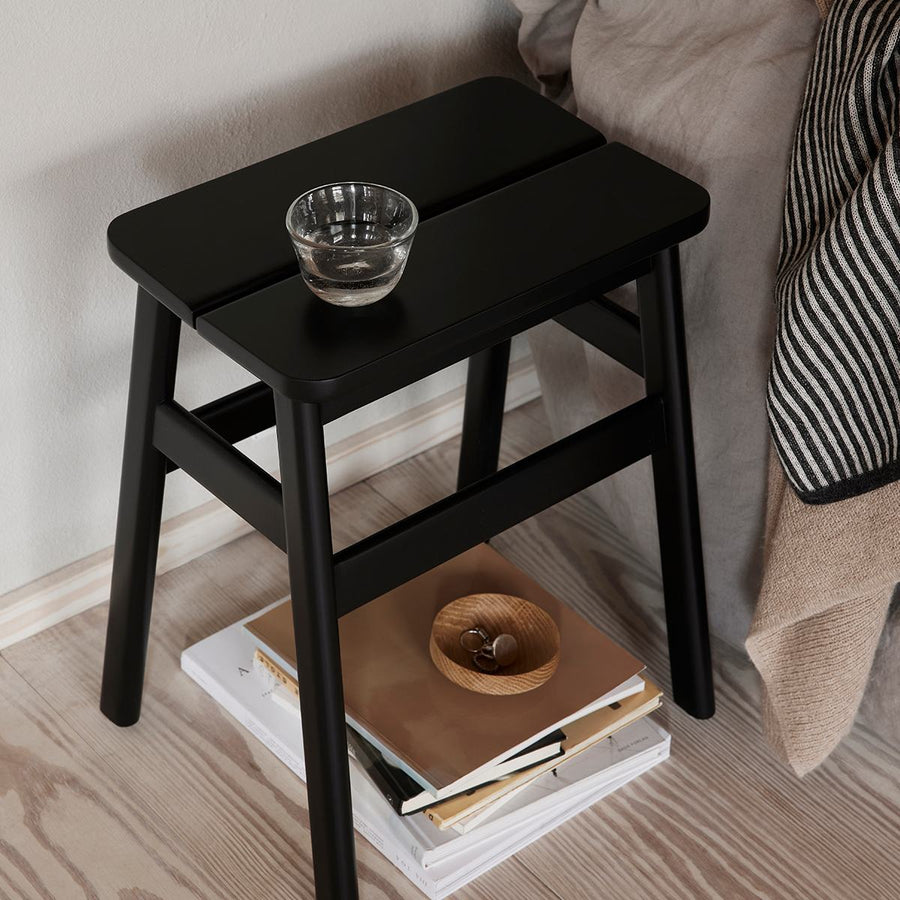 Hocker 'Angle Standard Stool 45', verschiedene Farben