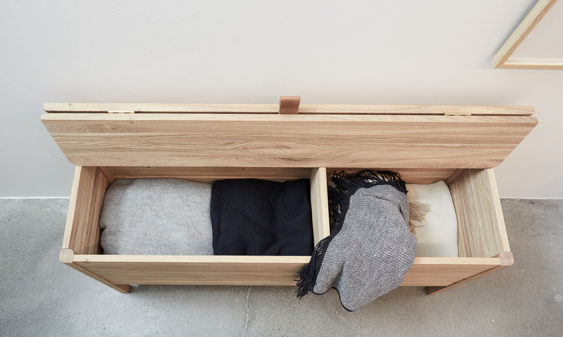 Aufbewahrungsbox 'A Line Storage Bench' 111 cm, verschiedene Farben