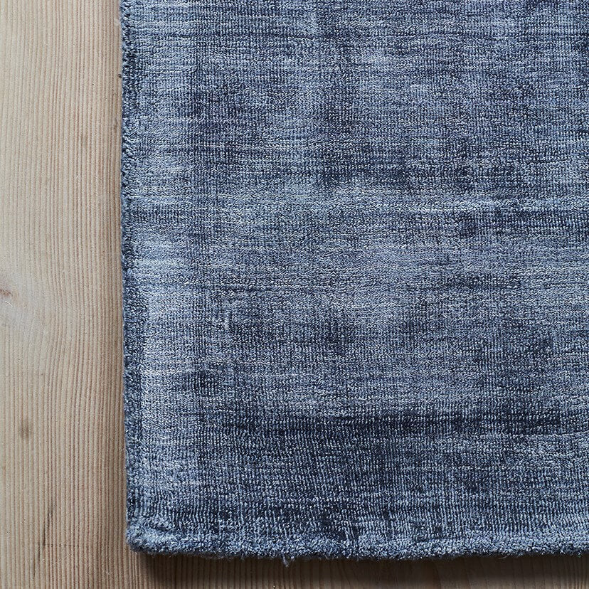 Massimo Copenhagen Karma Teppich in ausgewaschenem blau, weicher Teppich für Wohnzimmer, Schlafzimmer oder Flur, modernes und stilvolles Interior