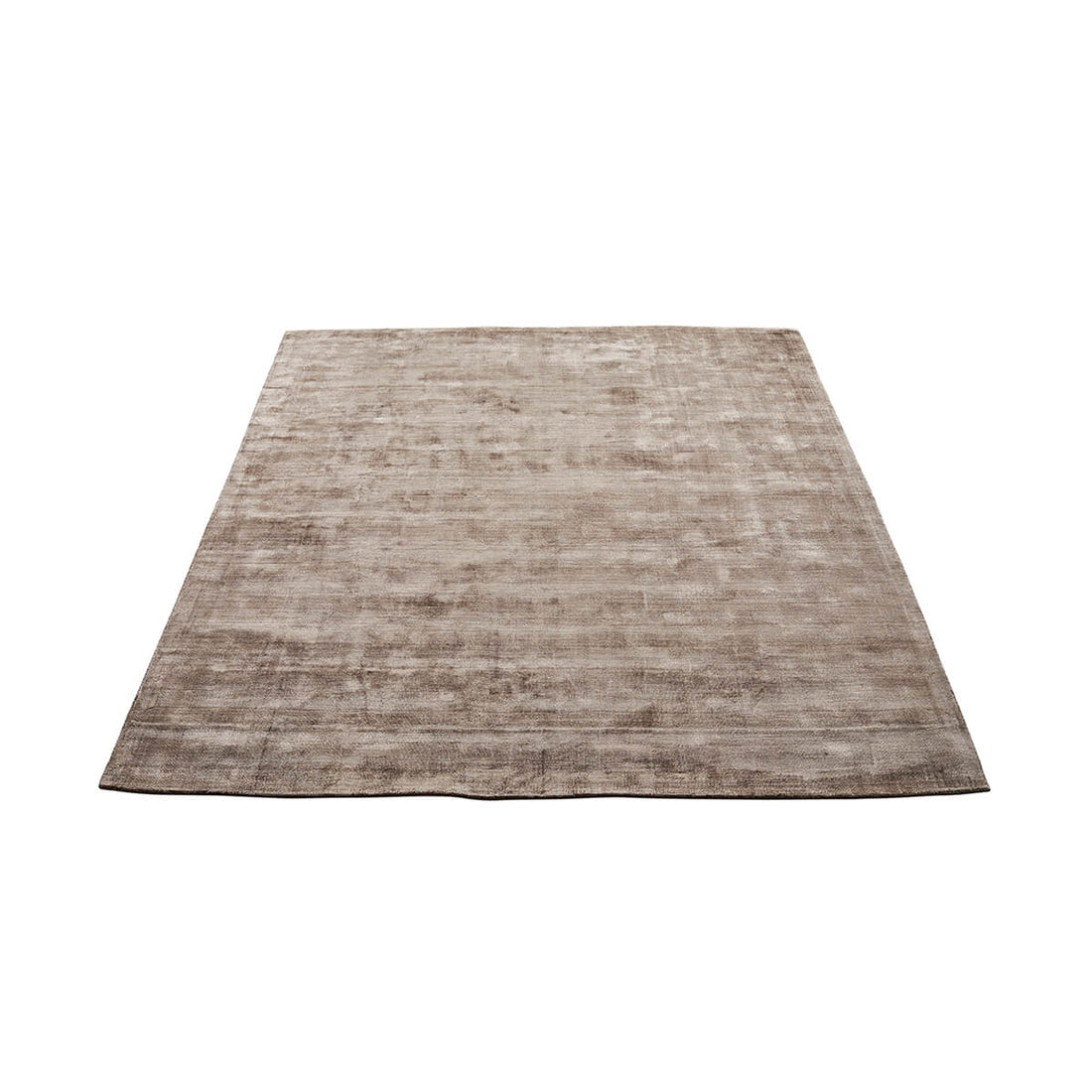 Karma Teppich von Massimo Copenhagen in der Farbe Nougat Braun, weicher Wohnzimmer- und Schlafzimmerteppich, stilvolles Design für modernes Interior