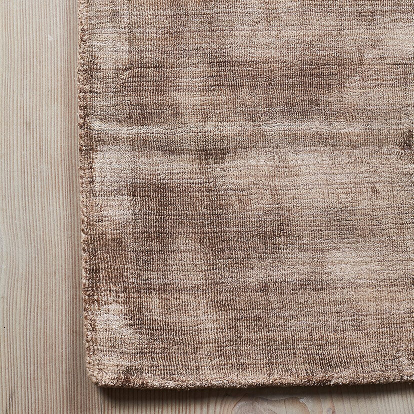 Massimo Copenhagen Karma Teppich in Nougat Braun, weicher Teppich für Wohnzimmer, Schlafzimmer oder Flur, modernes und stilvolles Interior