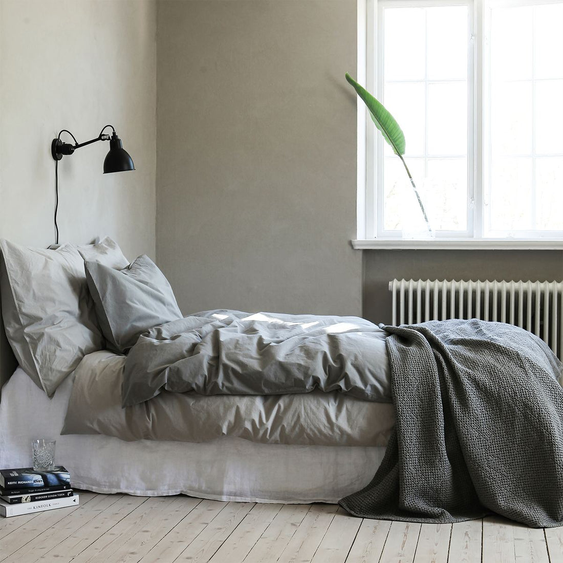 Nachhaltiger Bettbezug in der Farbe Dove, aus weicher Bio-Baumwolle von Tell Me More.